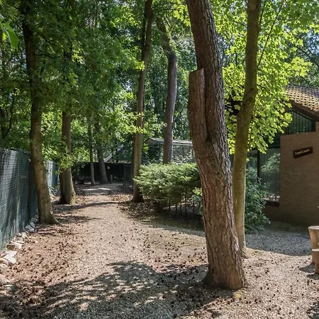 假日公园 Zevenbergen